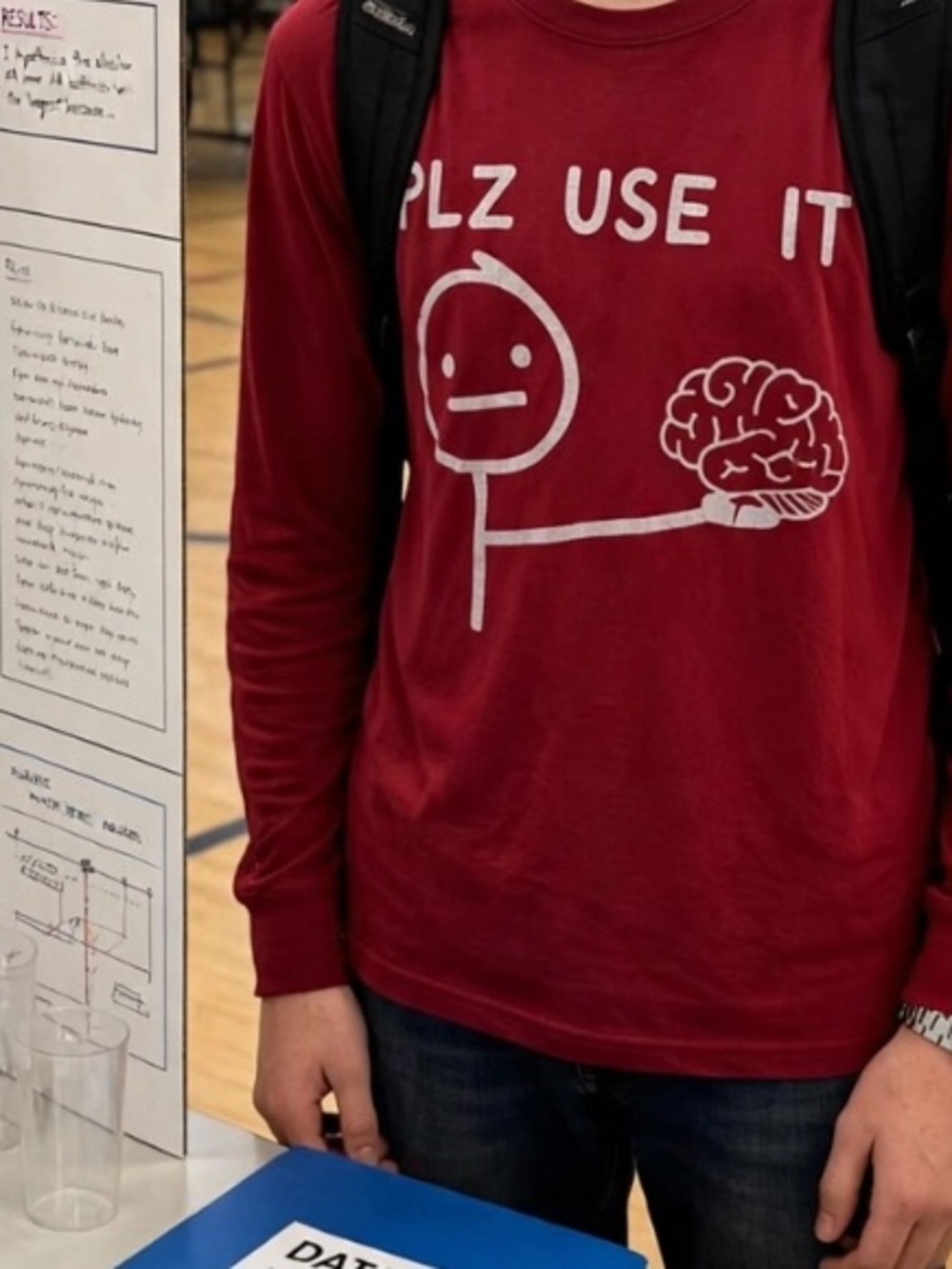 Graphic Long-Sleeve Tee - Red - PLZ USE IT